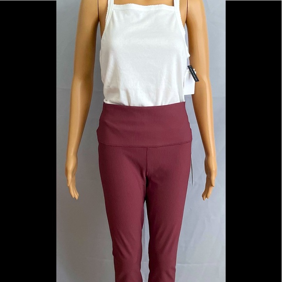 Interlink High Rise Leggings